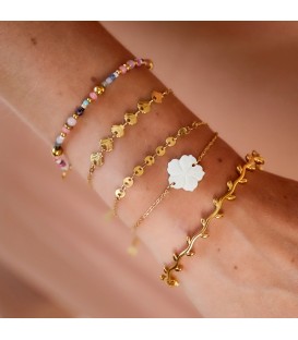 Zilverkleurige armband met een bloem bedeltje